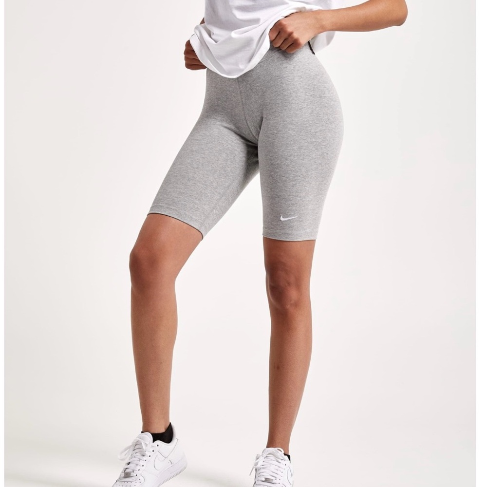 Nike Gray High-Waisted Bike Shorts